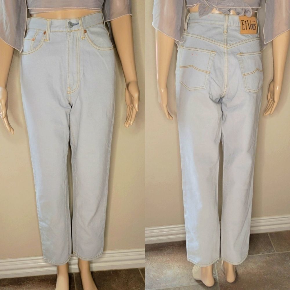 Et Vous BASIC high-waist vintage jeans.